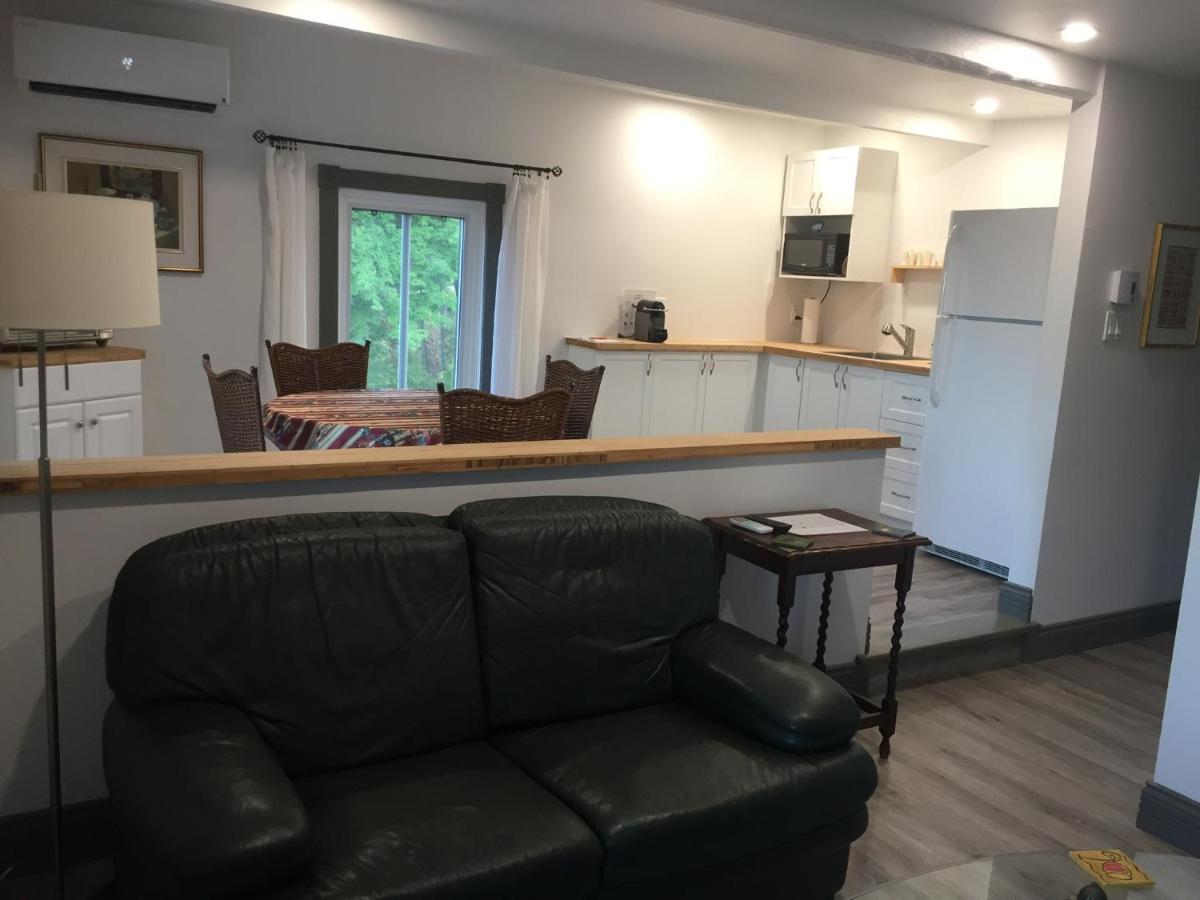 Petite Plaisance Appartements La Malbaie Exteriör bild